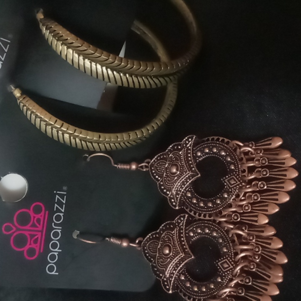 2 pair of Paparazzi earrings southwest style half hoops brass feather & copper